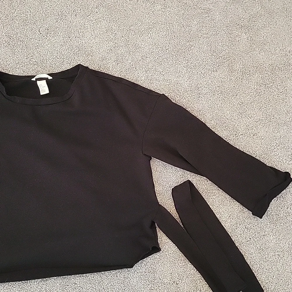 H & M Women's Black Sweatshirt with waist ties - Picture 3 of 6